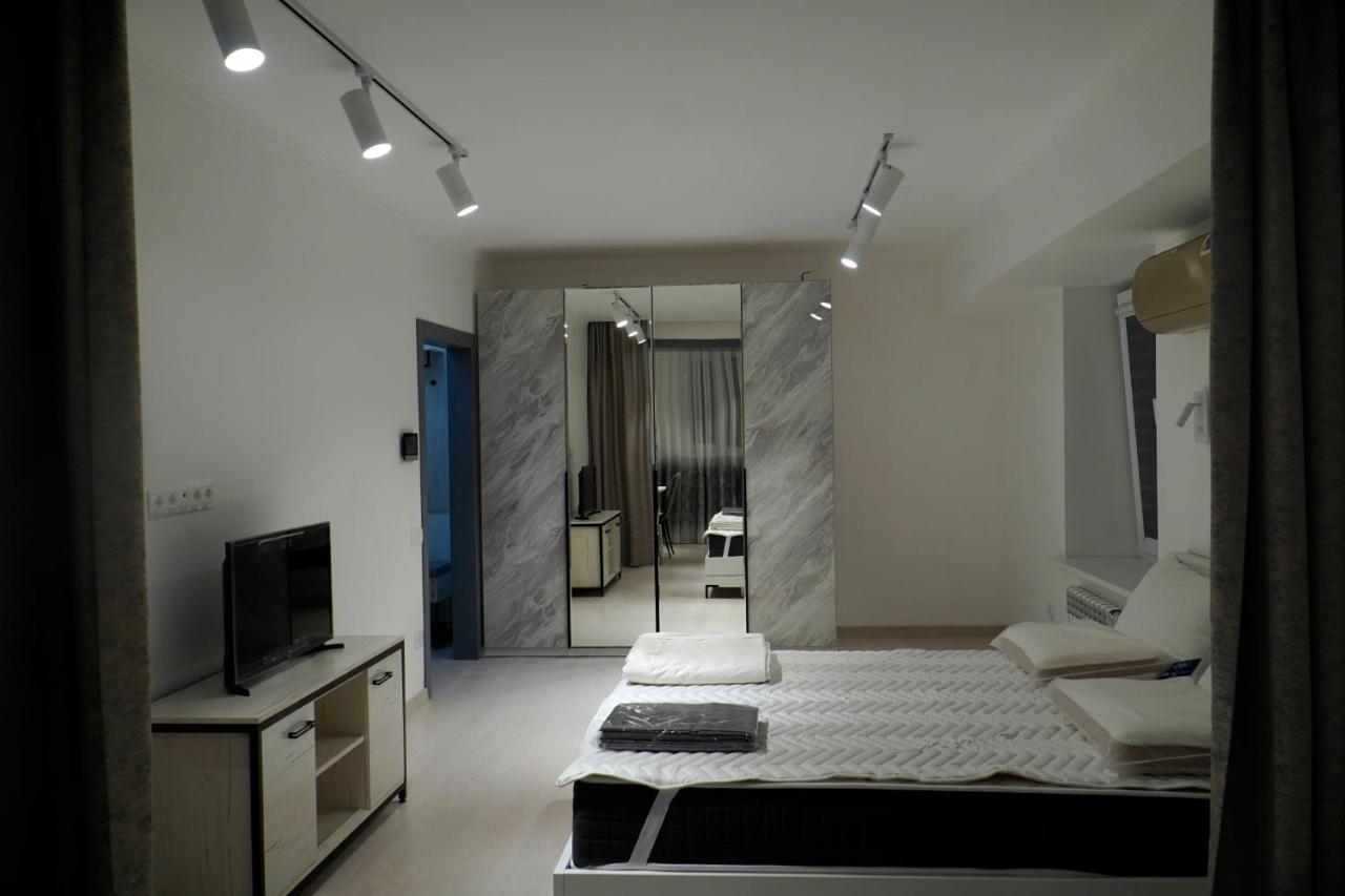 Holiday/Business Trip - Cozy, Bright And Comfortable Apartment Tashkent Ngoại thất bức ảnh